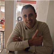 Profesor de primaria en el cual me manejo en todas las asignaturas con solvencia